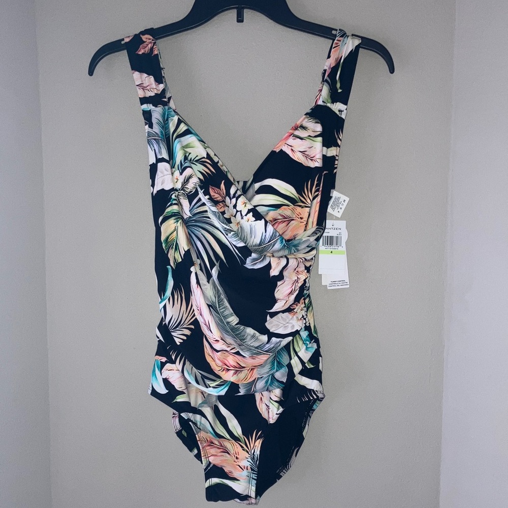 NWT Jantzen Floral One-Piece Tummy Control Swimsuit Size 4
